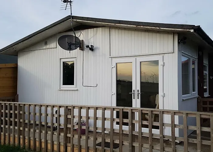 For-Get-Me-Not Chalet Semi Detached